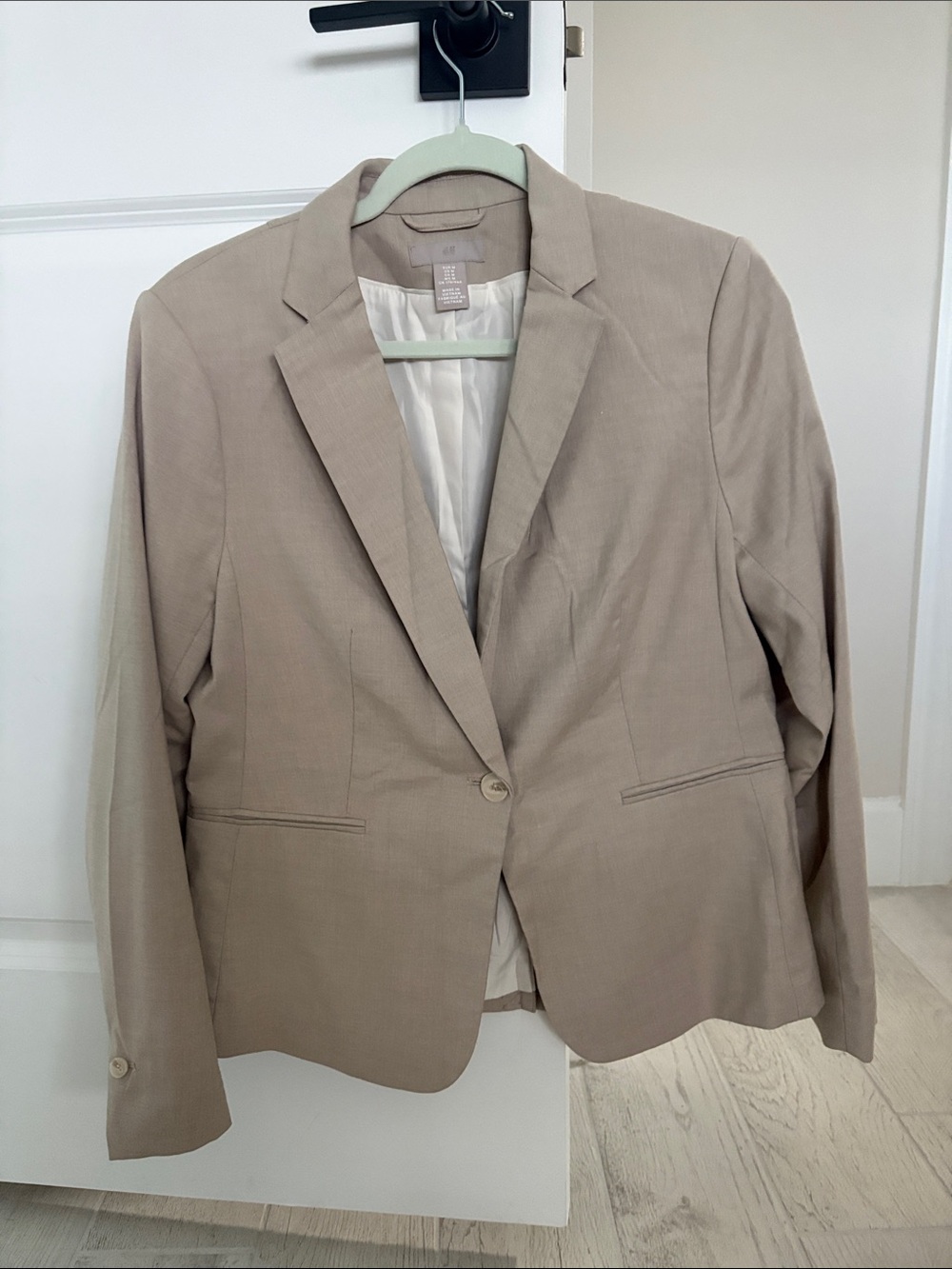 H&M Light Beige Single-Button Blazer